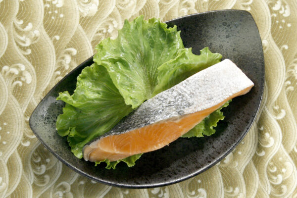 薄鹹鮭魚排