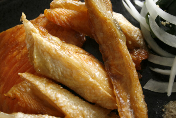 鮭魚中骨