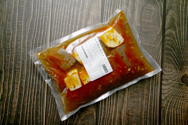 麻辣鴨血臭豆腐