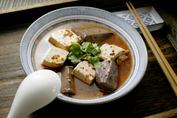 麻辣鴨血臭豆腐