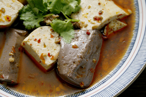 麻辣鴨血臭豆腐